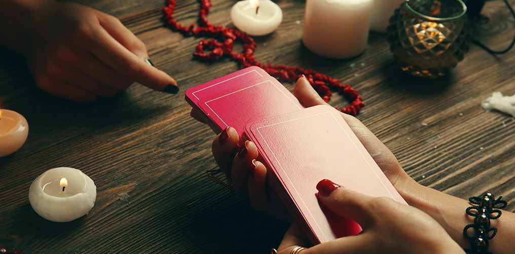The Relevance of Psychic Readings for Love