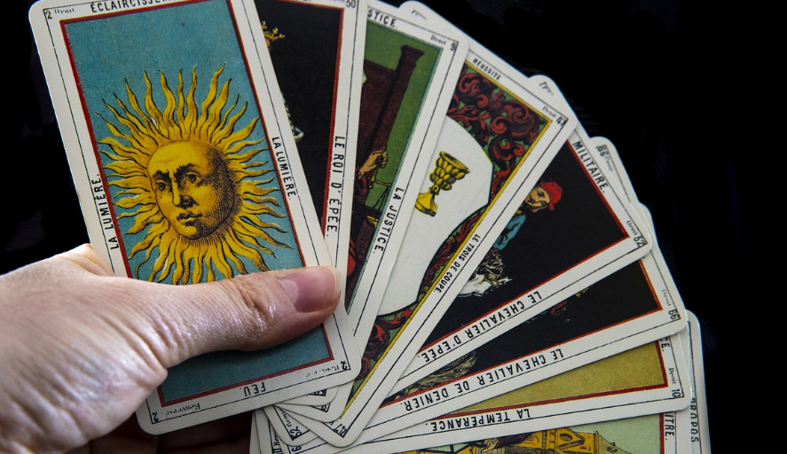 How a Tarot Session Works